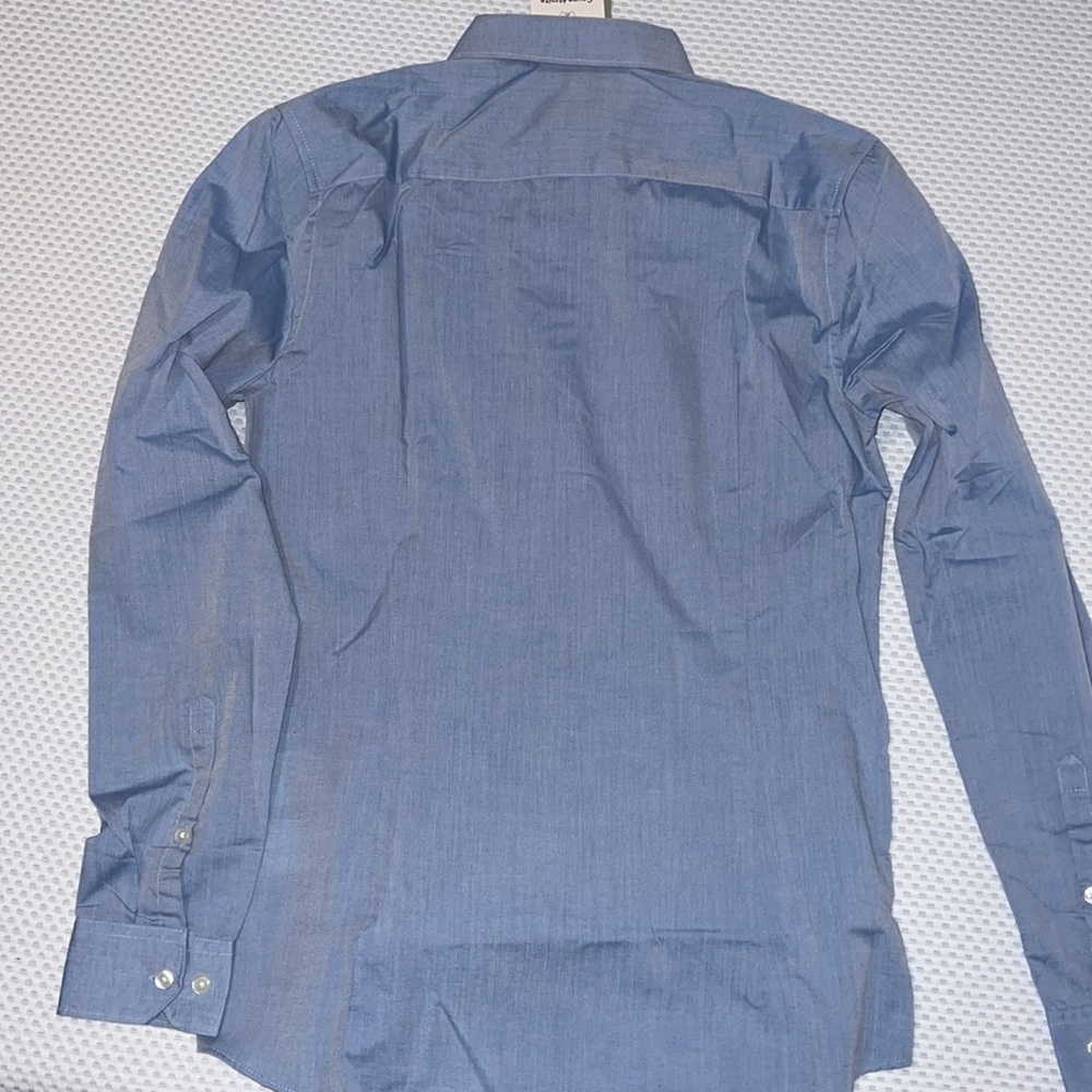 H&M Dress Shirt (never worn) - Picture 5 of 5